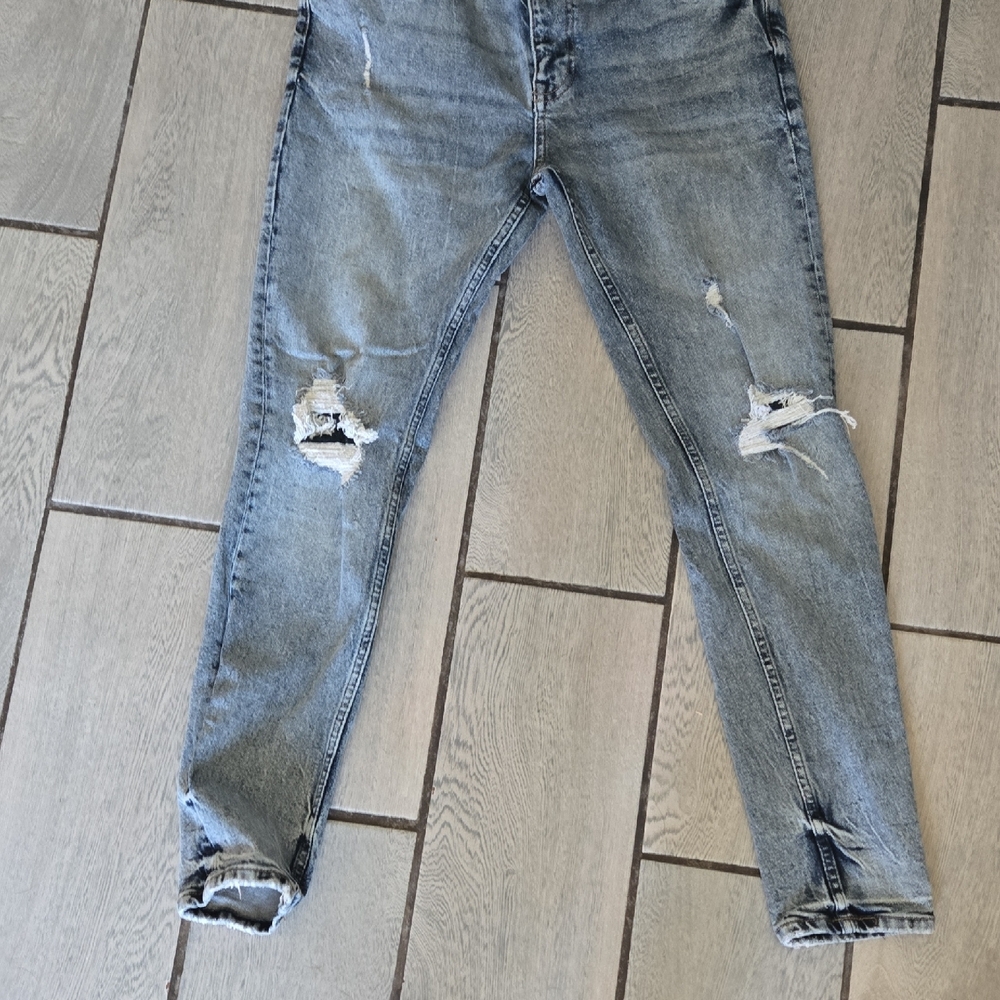 ZARA Men’s Distressed Skinny Jeans Size 32 Light Wash Ripped Denim Z202 - Picture 4 of 8